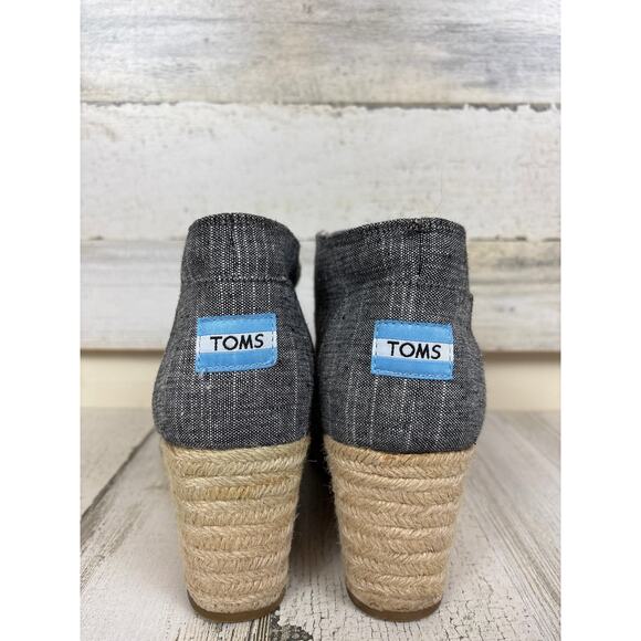 Toms Women’s 8 Chambray Denim Desert Wedge Lace Up Espadrille Ankle Boots - Picture 3 of 8